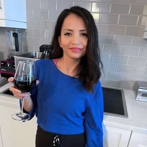 Meet your Posher, Lynn